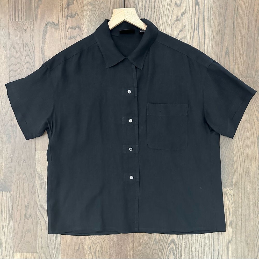 Vintage DKNY 100% Linen Short Sleeve Button Front Collared Blouse Black Size 4 S - Picture 4 of 7
